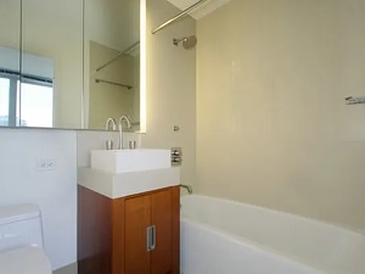Rented by Corcoran | media 21