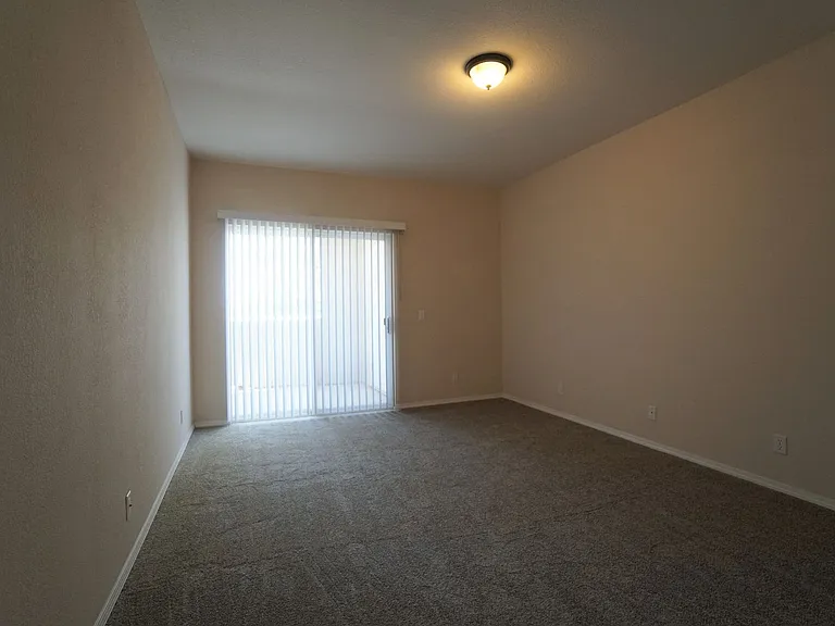 3770 Strawberry Field Grv #B — Photo 11