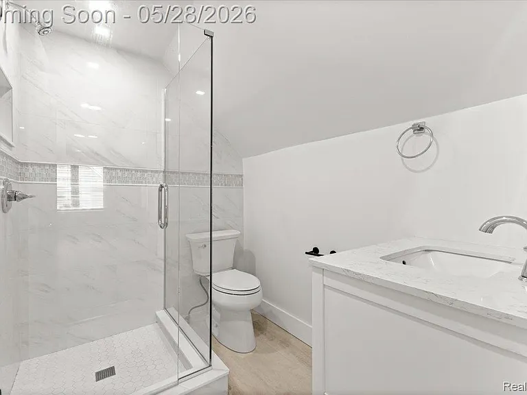 1313 Royal Ave — Photo 20