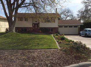 865 SW 7th Pl, Hermiston, OR 97838