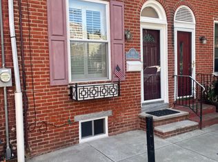 118 Titan St, Philadelphia, PA 19147