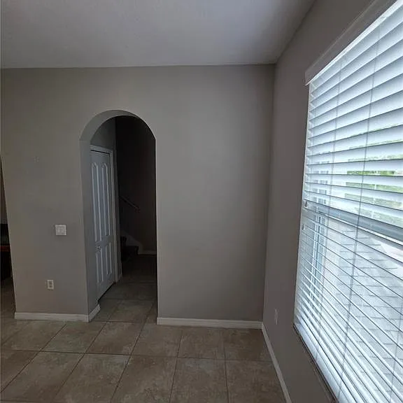 810 Callista Cay Loop — Photo 10