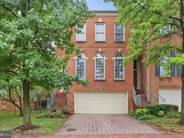 5160 California Ln, Alexandria, VA 22304