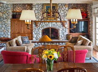 2207 Evergreen Point Rd, Medina, WA 98039