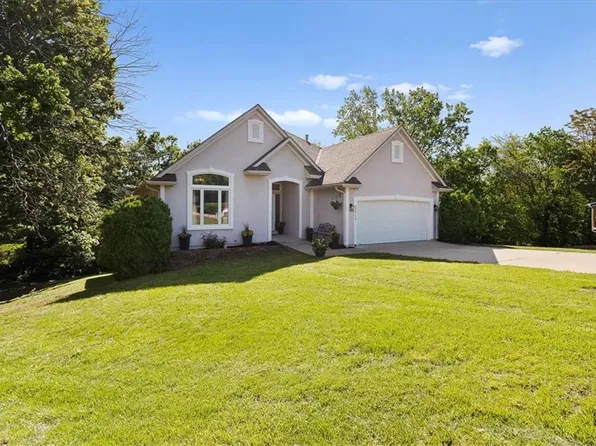 22716 E 29th Street Lane Ct S, Blue Springs, MO 64015