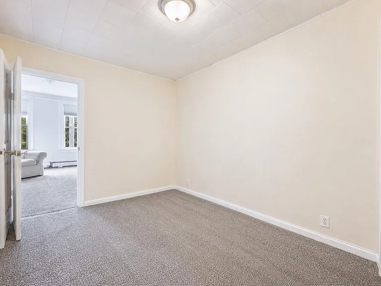 603 Adams St — Photo 9