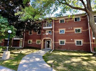 573 Armstrong Rd #317, Kingston, ON K7M8J8