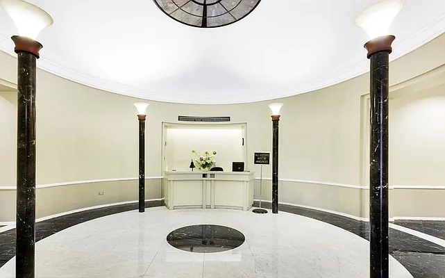 Rented by R New York | media 19