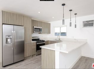 1261 N Laurel Ave, Los Angeles, CA 90046