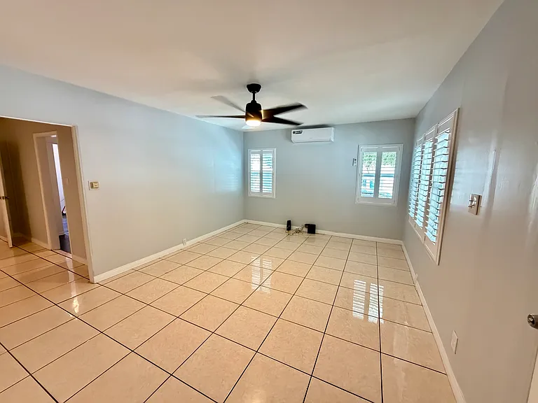 424 S Avenue 56 #424 — Photo 4