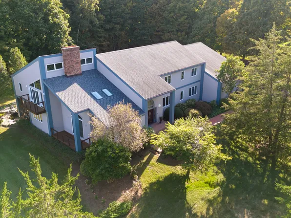 185 Maple Road, Easton, CT 06612