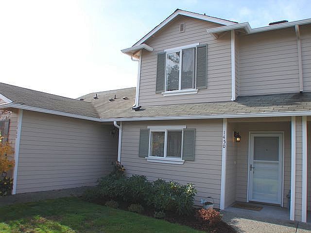 1st image of 1450 Mt View Dr