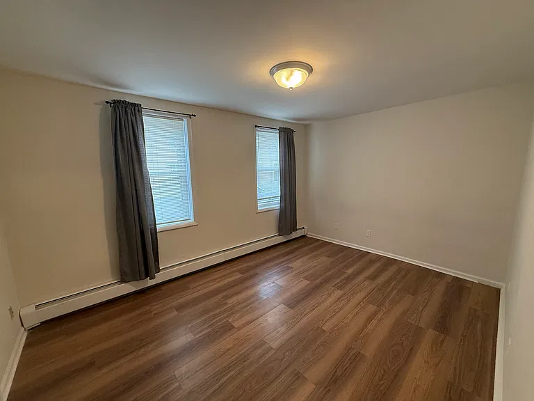 78 Gaston Ave #1 — Photo 8