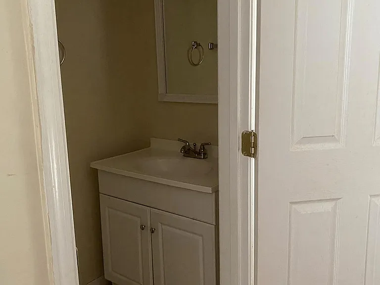 1413 Meridian Pl NW #2 — Photo 16
