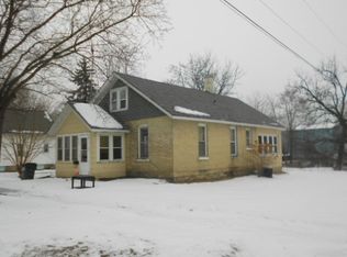 602 E Edgewater St, Portage, WI 53901