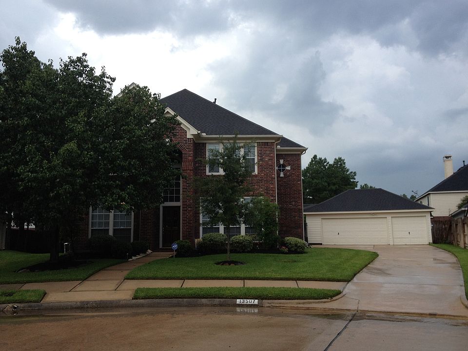 Beautiful home on cul-de-sac