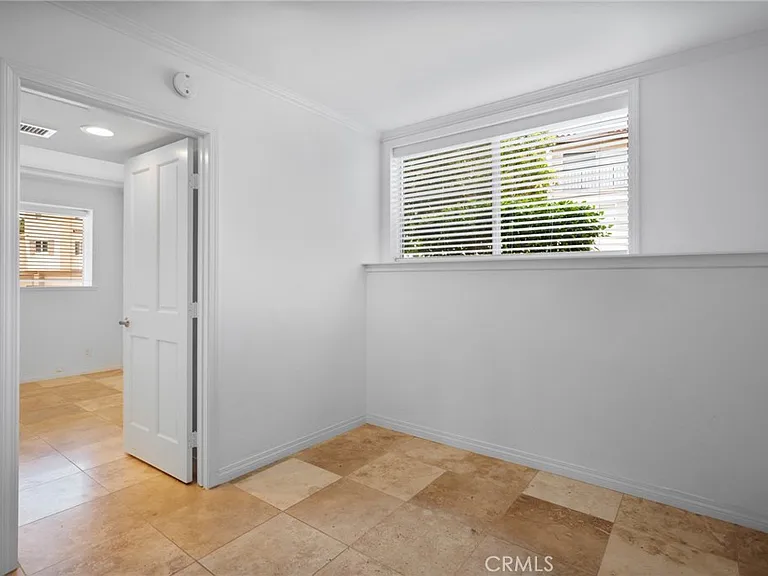 28100 Ridgefern Ct #48 — Photo 24