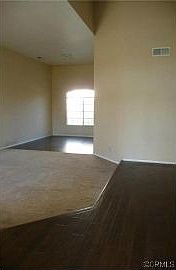 5th image of 41386 Blue Bonnet Ct