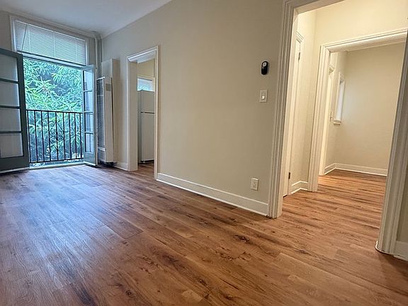 2nd image of 3441 W 2nd St APT 315