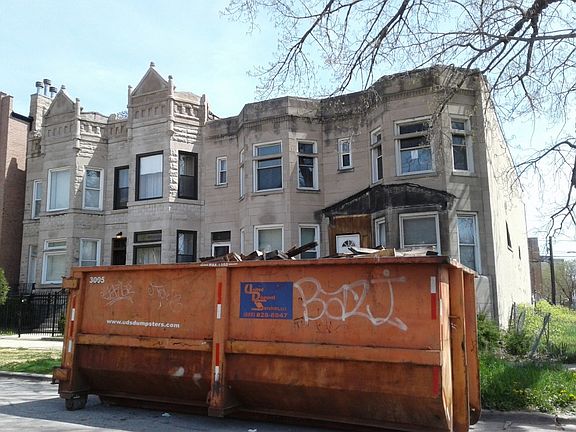 3rd image of 4215 S Vincennes Ave