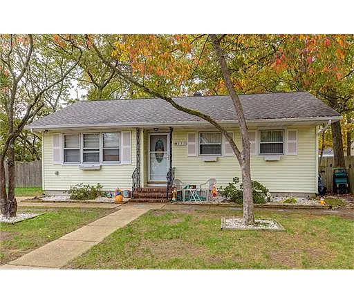 433 Brentwood Rd photo 1