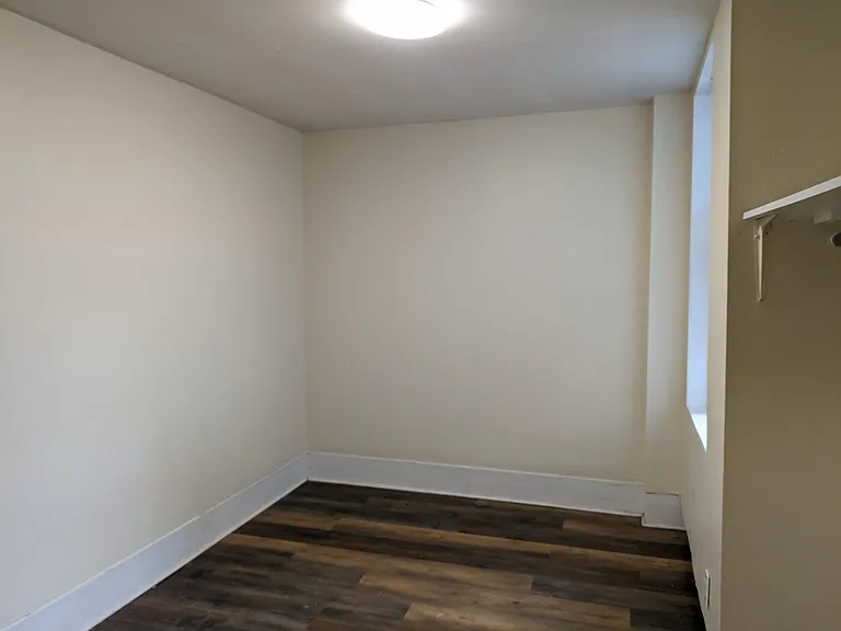 819 Elm St #9 — Photo 12