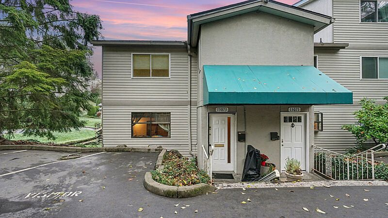 1st image of 13073 15th Ave NE #G-13