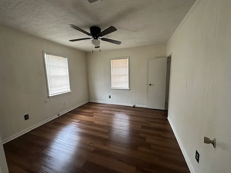 416 Saint James Church Loop — Photo 9