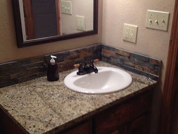 1/2 bath