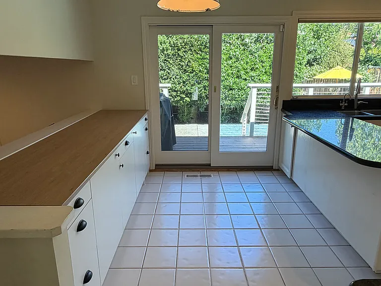 3623 Mahogany Ct — Photo 8