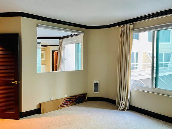 5th image of 240 Lombard St APT 239