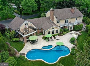 1626 Meadowlark Rd, Wyomissing, PA 19610