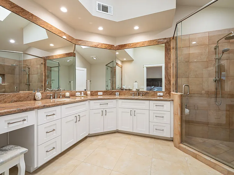 321 Bouquet Canyon Dr — Photo 24