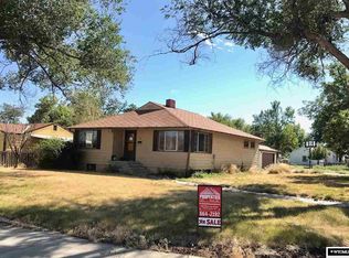 945 Warren St, Thermopolis, WY 82443