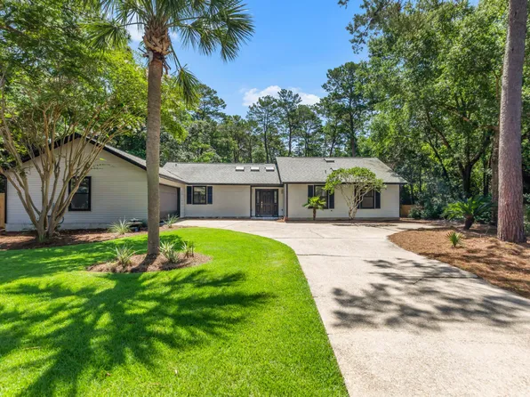 212 Jamaica Cv, Niceville, FL 32578