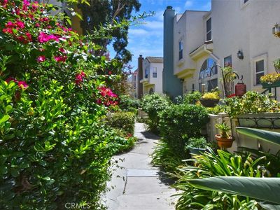 5455 Sylmar Ave APT 1205, Van Nuys, CA, 91401