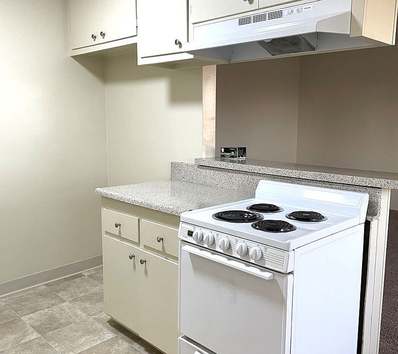 2630 Linden Ave Long Beach CA Zillow