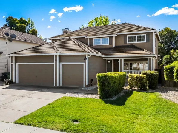 1260 Brighton Dr, Tracy, CA 95376