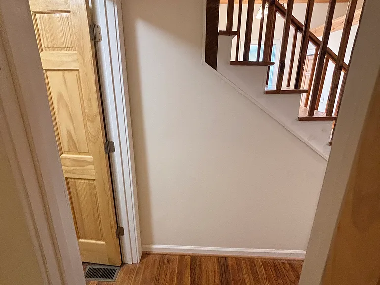 955 N Chase St — Photo 10