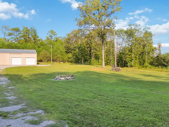 140 Maugham Dr, Burnside, KY 42519