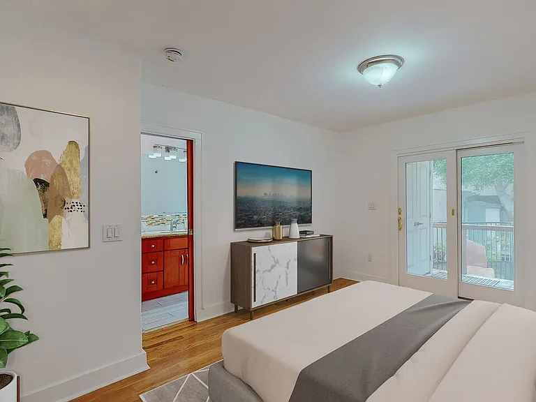 1011 N La Jolla Ave — Photo 12
