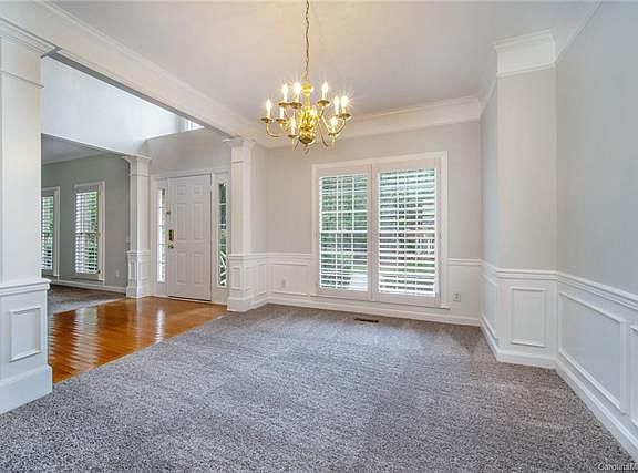 5th image of 5525 McChesney Dr