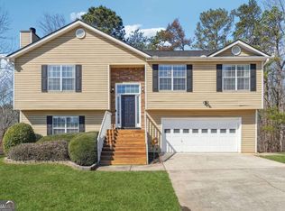 5594 Chestnut Creek Ln, Flowery Branch, GA 30542