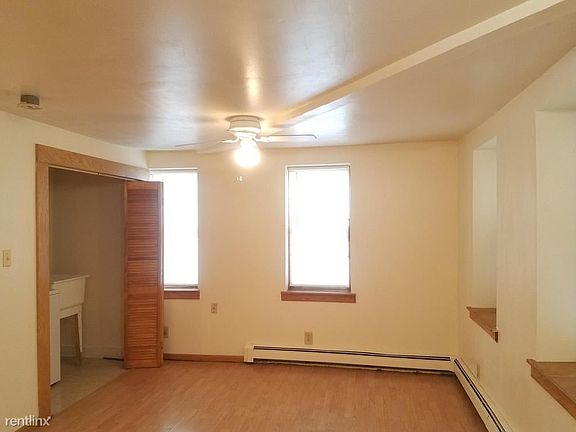 3rd image of 1811 N Humboldt Ave
