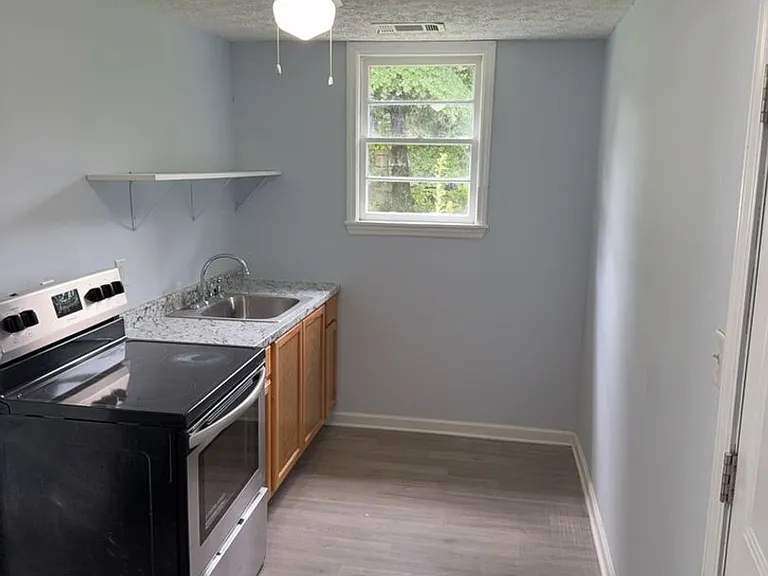 485 Mellon St #A & B — Photo 3