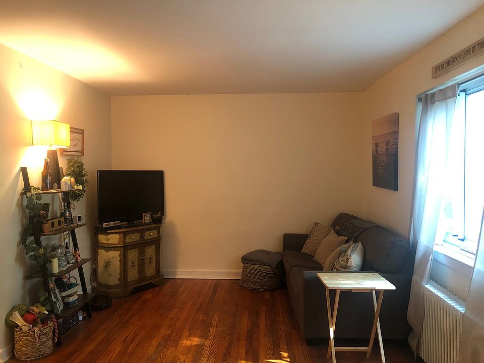 2nd image of 26448 Langston Ave #1B