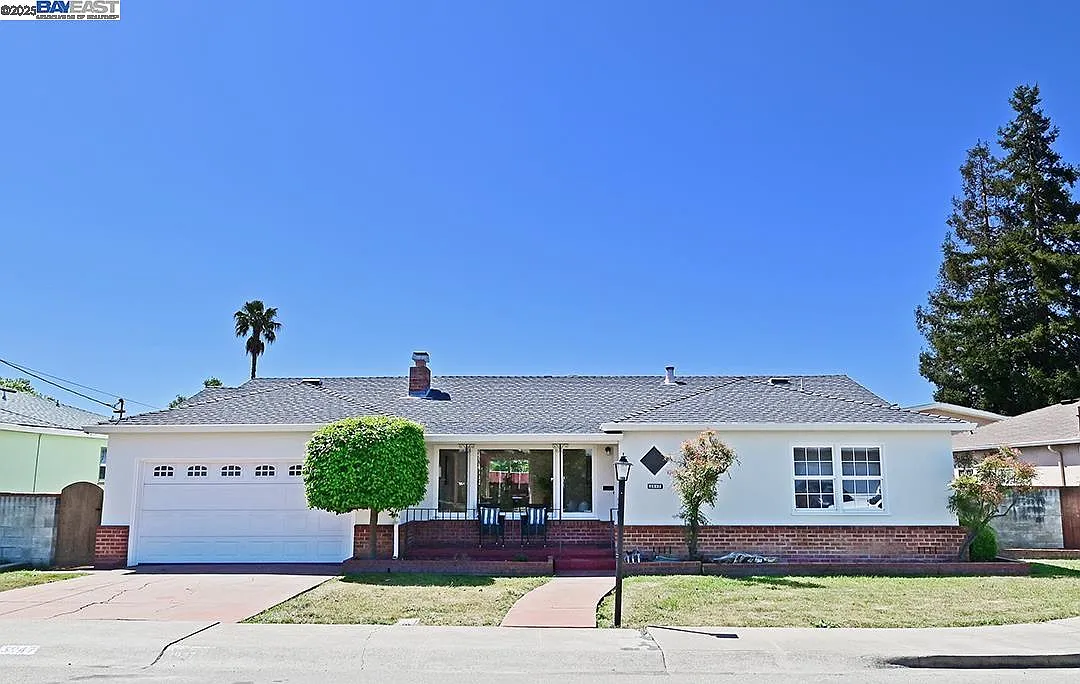 3947 Stevens St photo 1