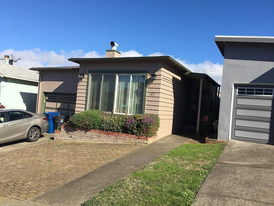 1st image of 343 Palomar Dr
