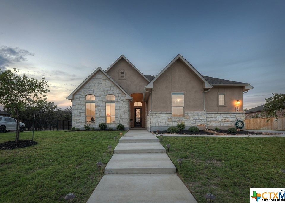 1st image of 335 Allemania Dr