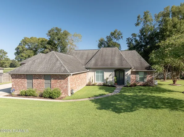 26241 Whispering Pines Ave, Denham Springs, LA 70726
